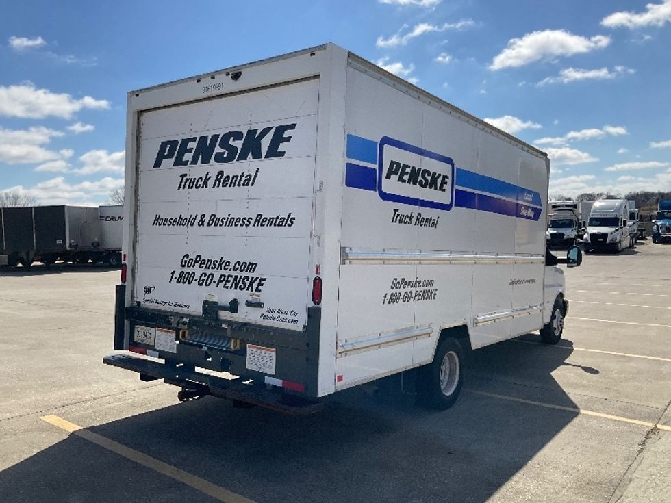 Light Duty Box Truck-Light and Medium Duty Trucks-GMC-2021-Savana G33903-Bowling Green-KY-67,984\n\t\tmiles-$ 35,000 - Image 13