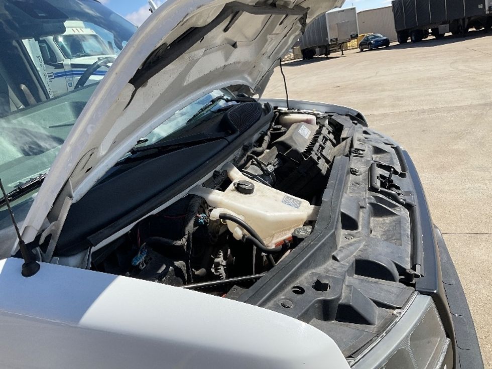 Light Duty Box Truck-Light and Medium Duty Trucks-GMC-2021-Savana G33903-Bowling Green-KY-67,984\n\t\tmiles-$ 35,000 - Image 23