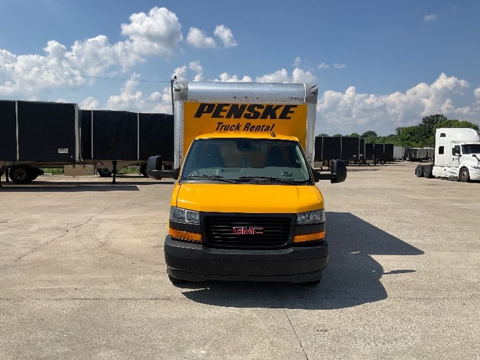 Light Duty Box Truck-Light and Medium Duty Trucks-GMC-2021-Savana G33903-Bowling Green-KY-77,926\n\t\tmiles-$ 26,750 - Image 2