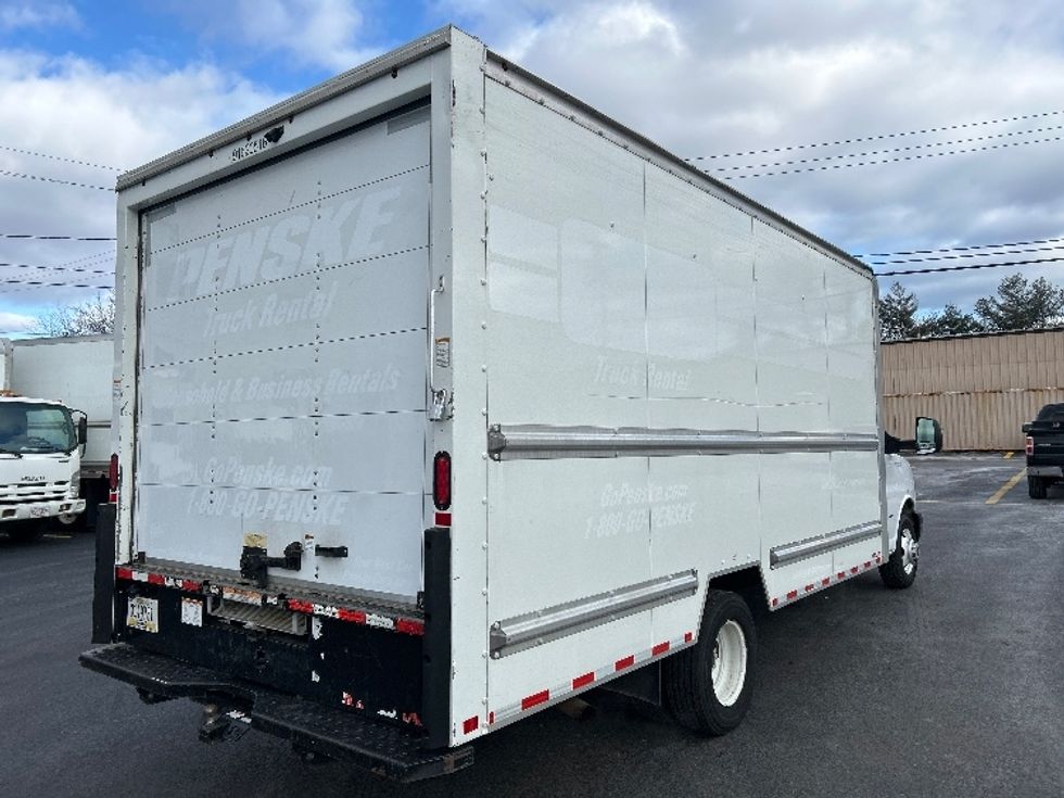 Light Duty Box Truck-Light and Medium Duty Trucks-GMC-2021-Savana G33903-Braintree-MA-100,199\n\t\tmiles-$ 27,750 - Image 13