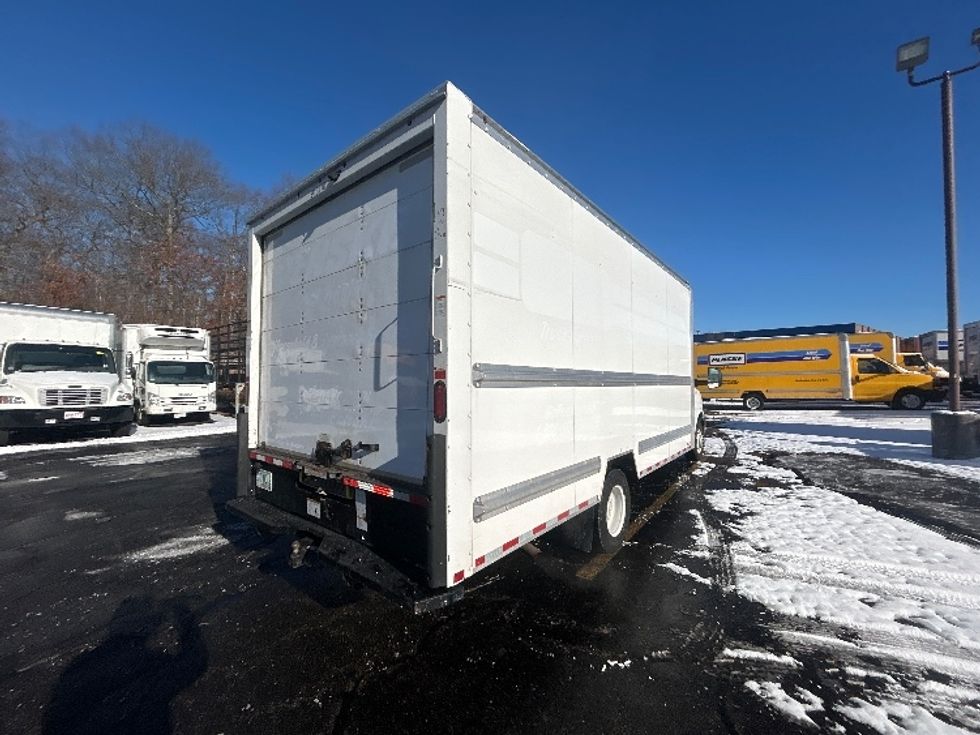 Light Duty Box Truck-Light and Medium Duty Trucks-GMC-2021-Savana G33903-Braintree-MA-102,149\n\t\tmiles-$ 27,500 - Image 13
