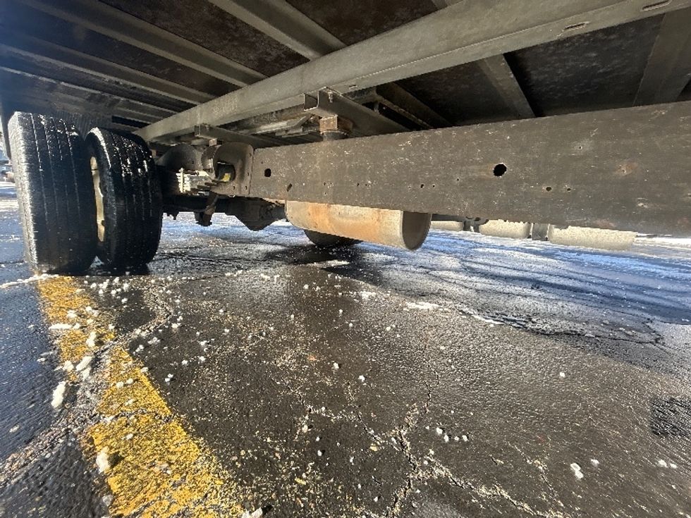 Light Duty Box Truck-Light and Medium Duty Trucks-GMC-2021-Savana G33903-Braintree-MA-102,149\n\t\tmiles-$ 27,500 - Image 14