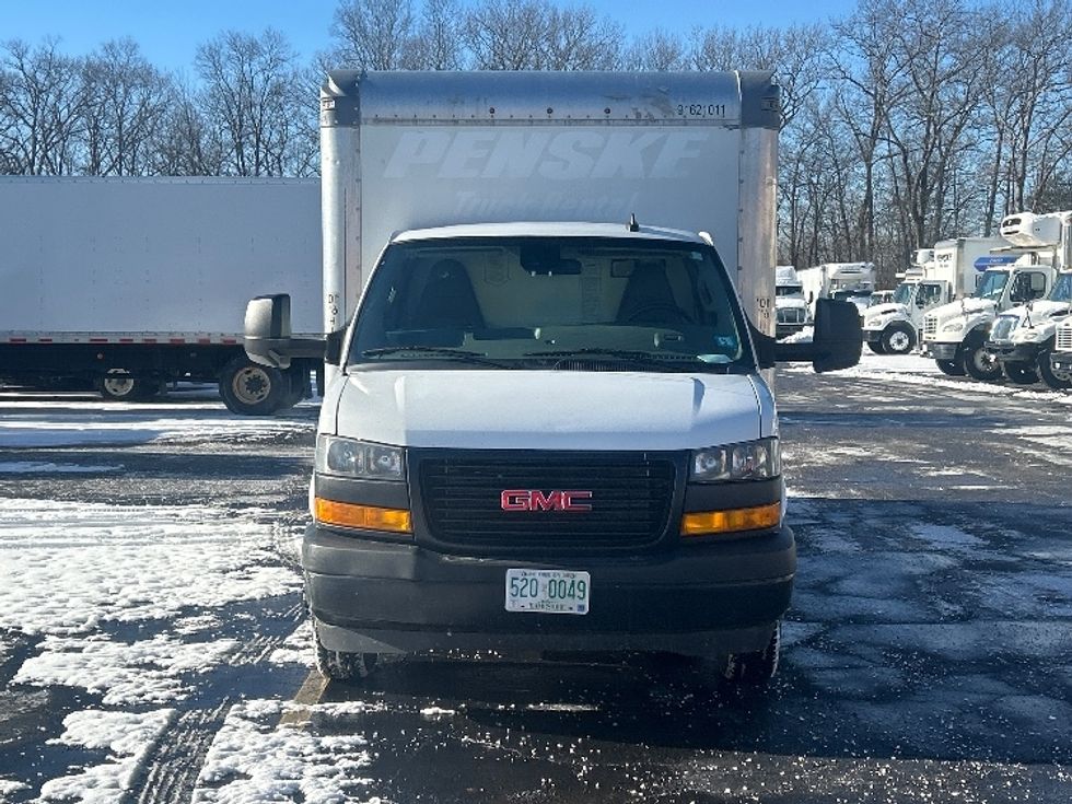 Light Duty Box Truck-Light and Medium Duty Trucks-GMC-2021-Savana G33903-Braintree-MA-102,149\n\t\tmiles-$ 27,500 - Image 2