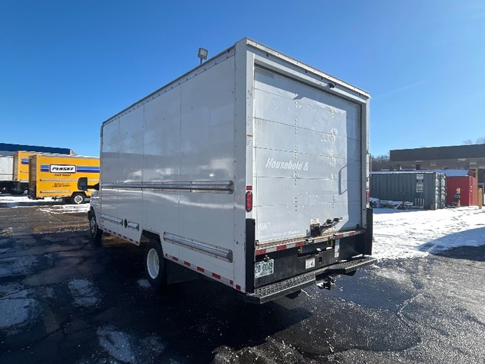 Light Duty Box Truck-Light and Medium Duty Trucks-GMC-2021-Savana G33903-Braintree-MA-102,149\n\t\tmiles-$ 27,500 - Image 6