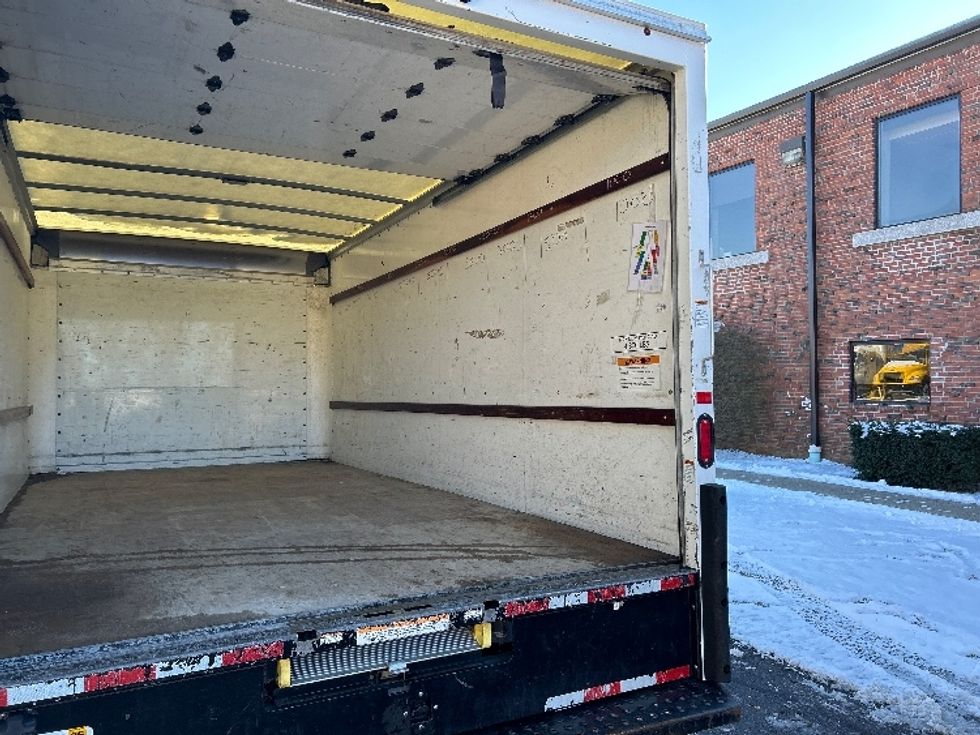 Light Duty Box Truck-Light and Medium Duty Trucks-GMC-2021-Savana G33903-Braintree-MA-104,905\n\t\tmiles-$ 27,250 - Image 12