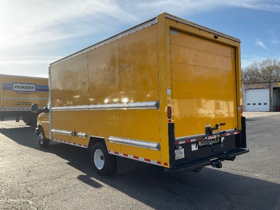 Light Duty Box Truck-Light and Medium Duty Trucks-GMC-2021-Savana G33903-Braintree-MA-108,257\n\t\tmiles-$ 24,250 - Image 6