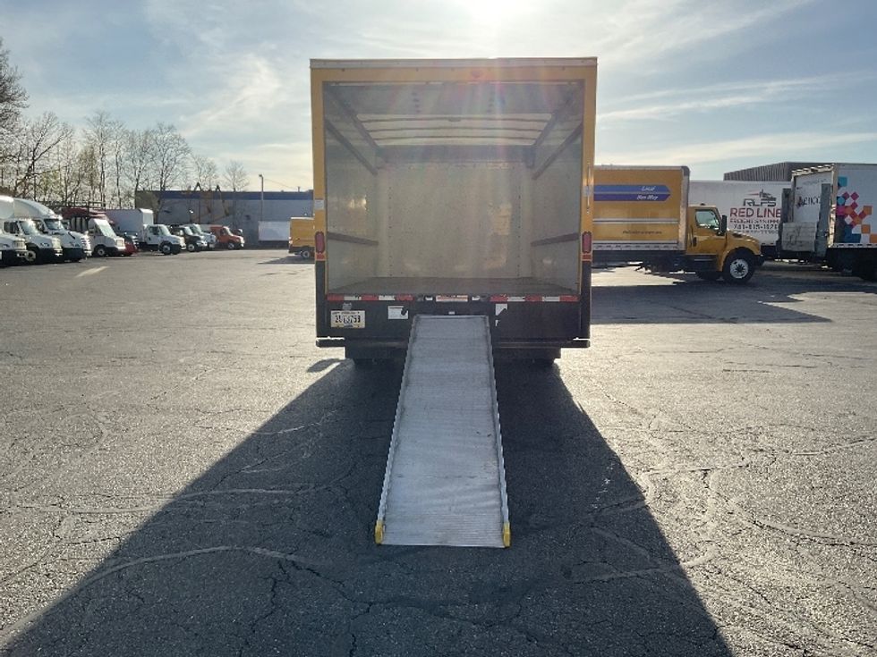 Light Duty Box Truck-Light and Medium Duty Trucks-GMC-2021-Savana G33903-Braintree-MA-108,257\n\t\tmiles-$ 24,250 - Image 9