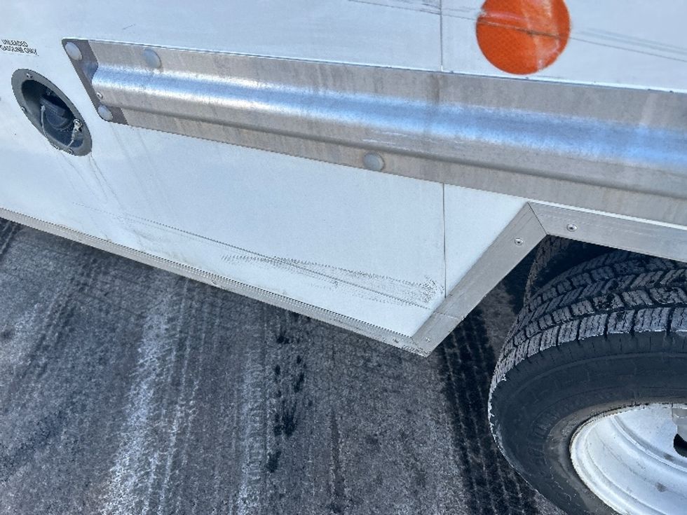 Light Duty Box Truck-Light and Medium Duty Trucks-GMC-2021-Savana G33903-Braintree-MA-112,467\n\t\tmiles-$ 26,500 - Image 29