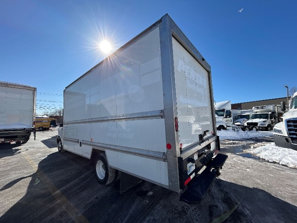 Light Duty Box Truck-Light and Medium Duty Trucks-GMC-2021-Savana G33903-Braintree-MA-112,467\n\t\tmiles-$ 26,500 - Image 6