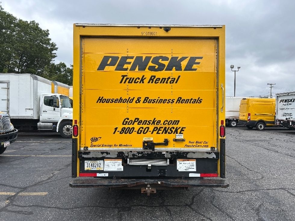 Light Duty Box Truck-Light and Medium Duty Trucks-GMC-2021-Savana G33903-Braintree-MA-116,856\n\t\tmiles-$ 20,500 - Image 7