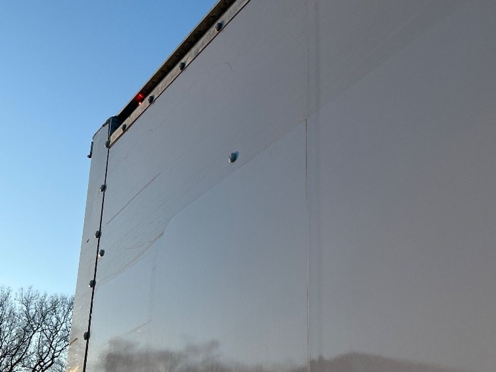 Light Duty Box Truck-Light and Medium Duty Trucks-GMC-2021-Savana G33903-Braintree-MA-120,978\n\t\tmiles-$ 25,500 - Image 28