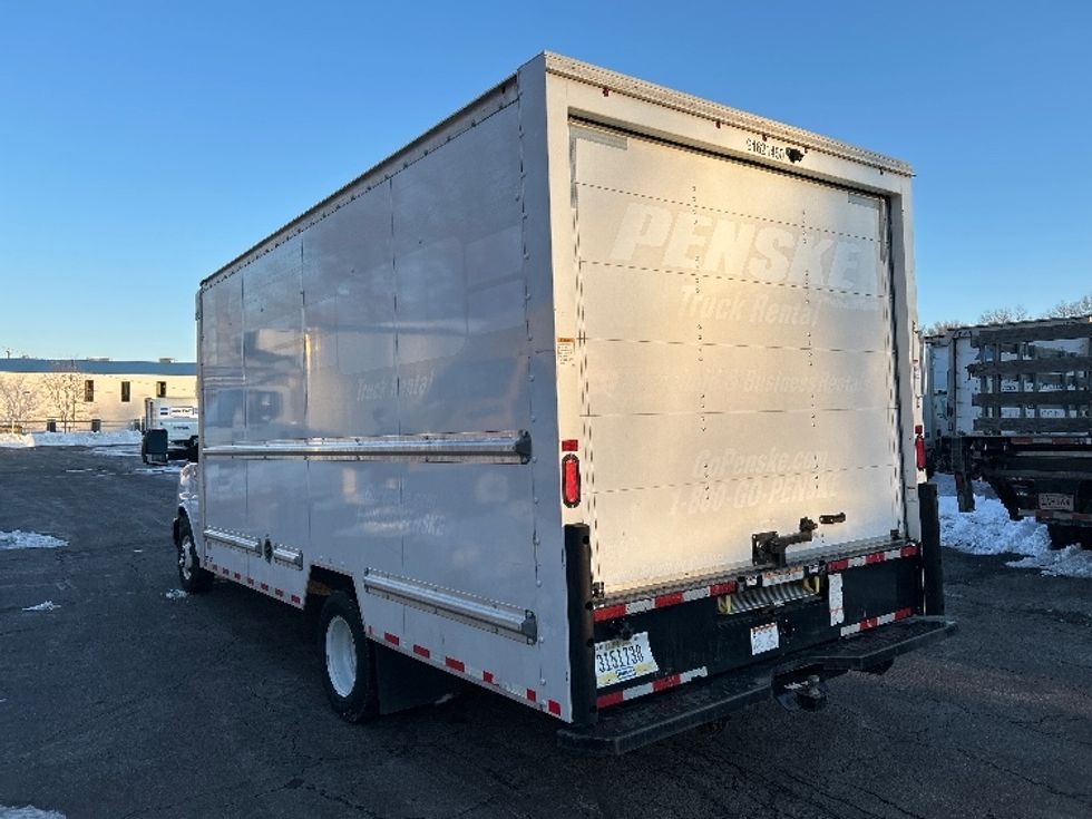 Light Duty Box Truck-Light and Medium Duty Trucks-GMC-2021-Savana G33903-Braintree-MA-120,978\n\t\tmiles-$ 25,500 - Image 6