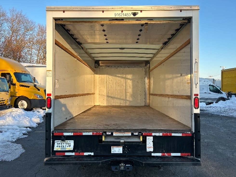Light Duty Box Truck-Light and Medium Duty Trucks-GMC-2021-Savana G33903-Braintree-MA-120,978\n\t\tmiles-$ 25,500 - Image 8