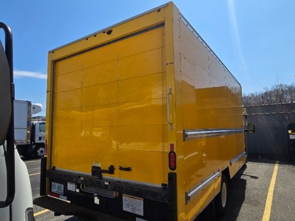 Light Duty Box Truck-Light and Medium Duty Trucks-GMC-2021-Savana G33903-Braintree-MA-128,712\n\t\tmiles-$ 22,250 - Image 15