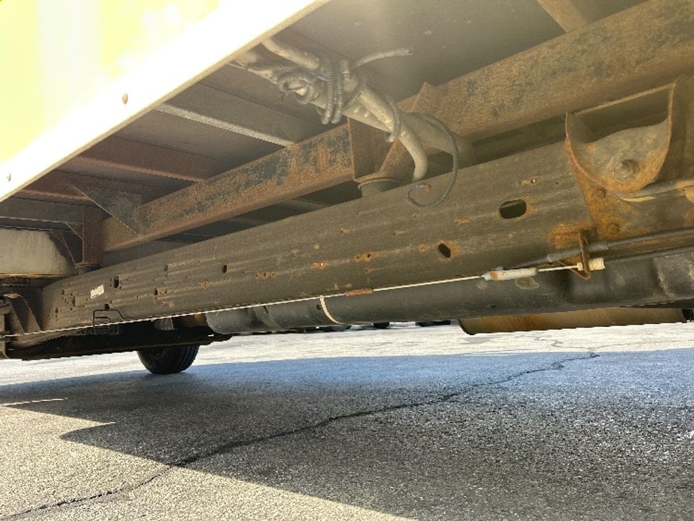 Light Duty Box Truck-Light and Medium Duty Trucks-GMC-2021-Savana G33903-Braintree-MA-128,712\n\t\tmiles-$ 22,250 - Image 5