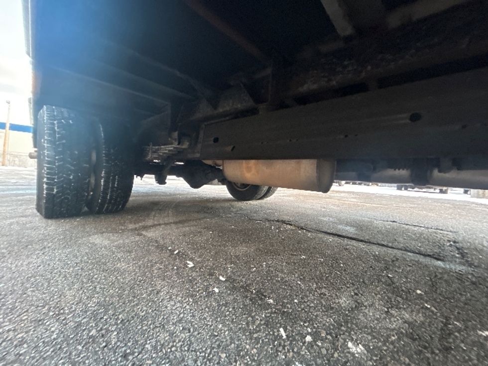 Light Duty Box Truck-Light and Medium Duty Trucks-GMC-2021-Savana G33903-Braintree-MA-86,870\n\t\tmiles-$ 26,250 - Image 14