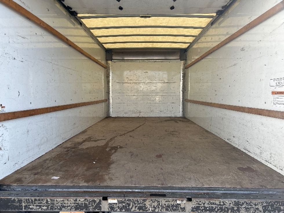 Light Duty Box Truck-Light and Medium Duty Trucks-GMC-2021-Savana G33903-Braintree-MA-90,400\n\t\tmiles-$ 28,750 - Image 10