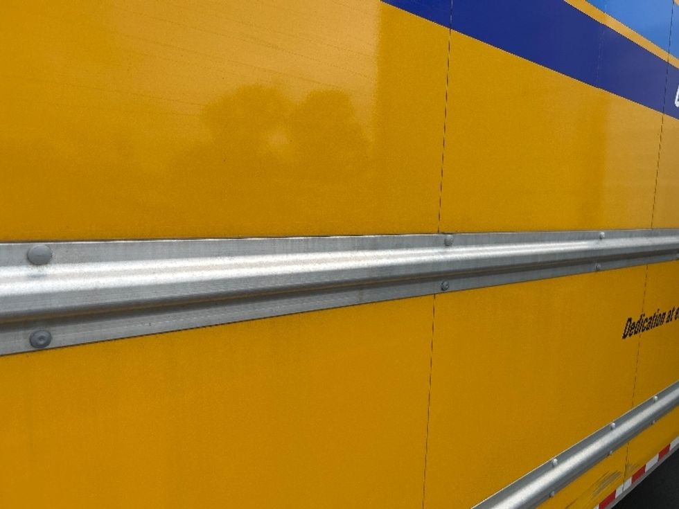 Light Duty Box Truck-Light and Medium Duty Trucks-GMC-2021-Savana G33903-Braintree-MA-92,957\n\t\tmiles-$ 25,250 - Image 28