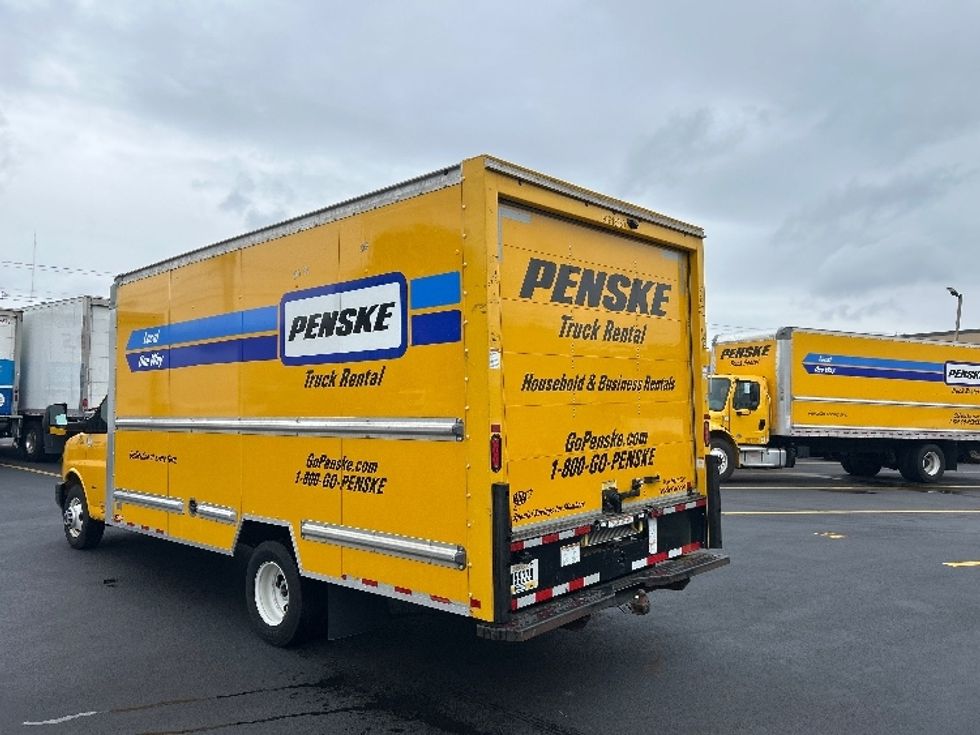 Light Duty Box Truck-Light and Medium Duty Trucks-GMC-2021-Savana G33903-Braintree-MA-92,957\n\t\tmiles-$ 25,250 - Image 6