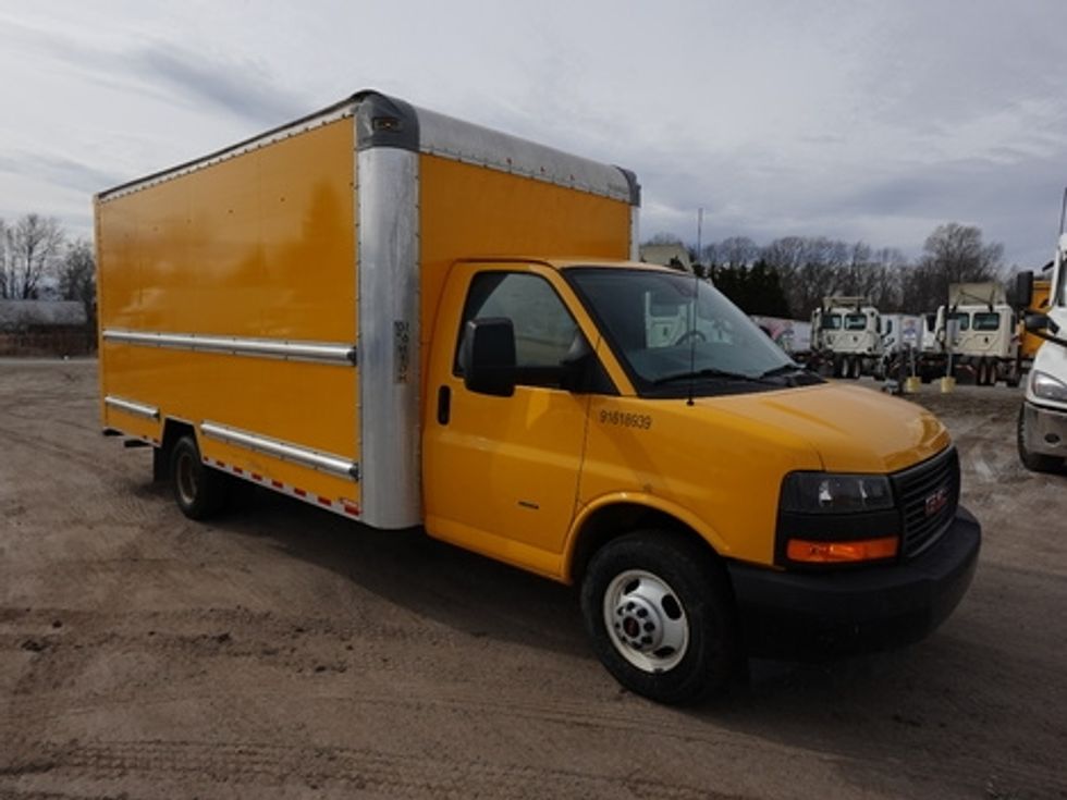 Light Duty Box Truck-Light and Medium Duty Trucks-GMC-2021-Savana G33903-Braintree-MA-93,117\n\t\tmiles-$ 30,500 - Image 1