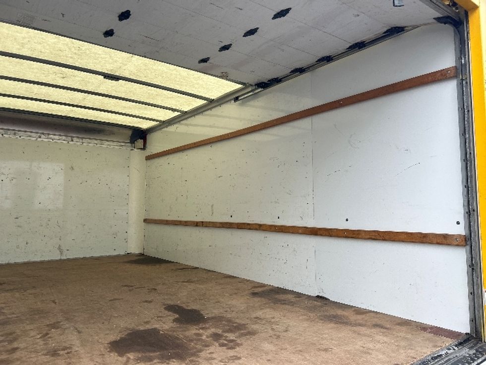 Light Duty Box Truck-Light and Medium Duty Trucks-GMC-2021-Savana G33903-Braintree-MA-93,117\n\t\tmiles-$ 30,500 - Image 12