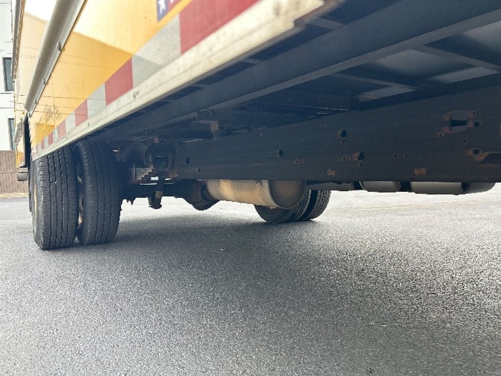 Light Duty Box Truck-Light and Medium Duty Trucks-GMC-2021-Savana G33903-Braintree-MA-93,117\n\t\tmiles-$ 30,500 - Image 14