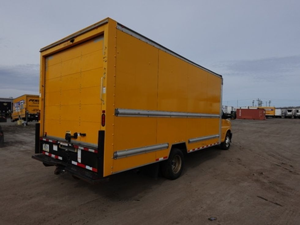 Light Duty Box Truck-Light and Medium Duty Trucks-GMC-2021-Savana G33903-Braintree-MA-93,117\n\t\tmiles-$ 30,500 - Image 4