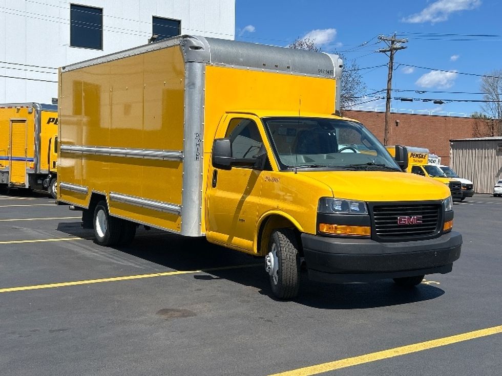 Light Duty Box Truck-Light and Medium Duty Trucks-GMC-2021-Savana G33903-Braintree-MA-97,323\n\t\tmiles-$ 24,500 - Image 1