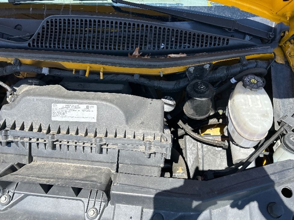 Light Duty Box Truck-Light and Medium Duty Trucks-GMC-2021-Savana G33903-Braintree-MA-97,323\n\t\tmiles-$ 24,500 - Image 23