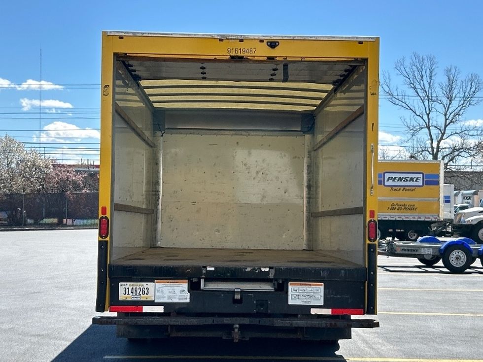Light Duty Box Truck-Light and Medium Duty Trucks-GMC-2021-Savana G33903-Braintree-MA-97,323\n\t\tmiles-$ 24,500 - Image 8