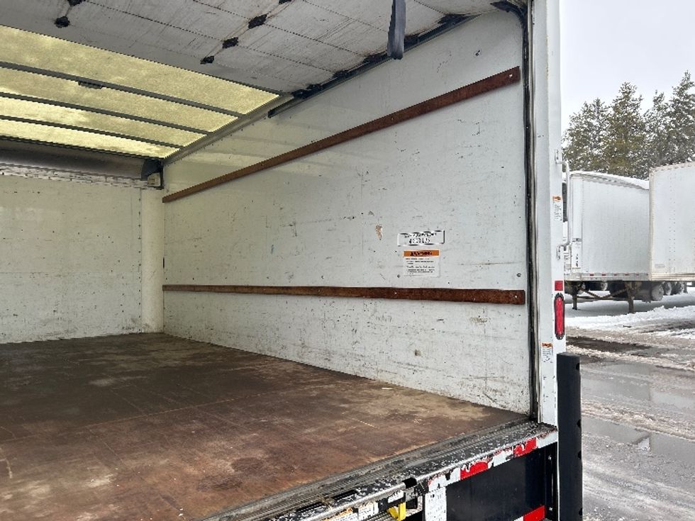 Light Duty Box Truck-Light and Medium Duty Trucks-GMC-2021-Savana G33903-Brooklyn Park-MN-106,122\n\t\tmiles-$ 29,250 - Image 11