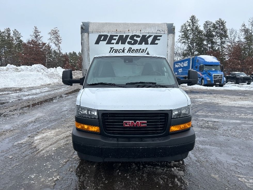 Light Duty Box Truck-Light and Medium Duty Trucks-GMC-2021-Savana G33903-Brooklyn Park-MN-106,122\n\t\tmiles-$ 29,250 - Image 2