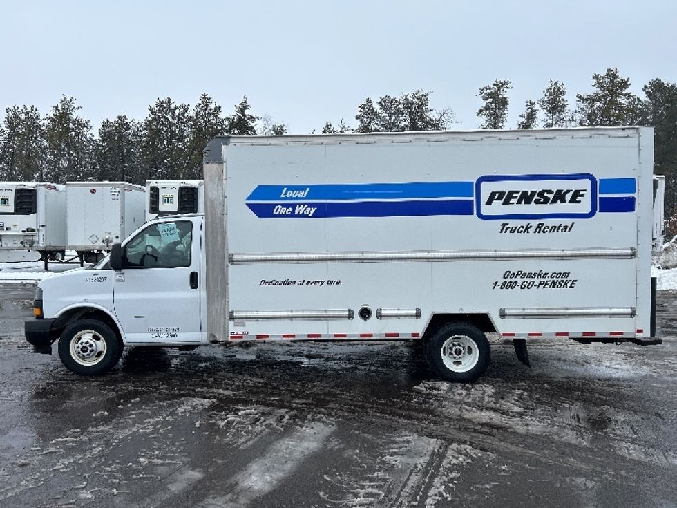 Light Duty Box Truck-Light and Medium Duty Trucks-GMC-2021-Savana G33903-Brooklyn Park-MN-106,122\n\t\tmiles-$ 29,250 - Image 4