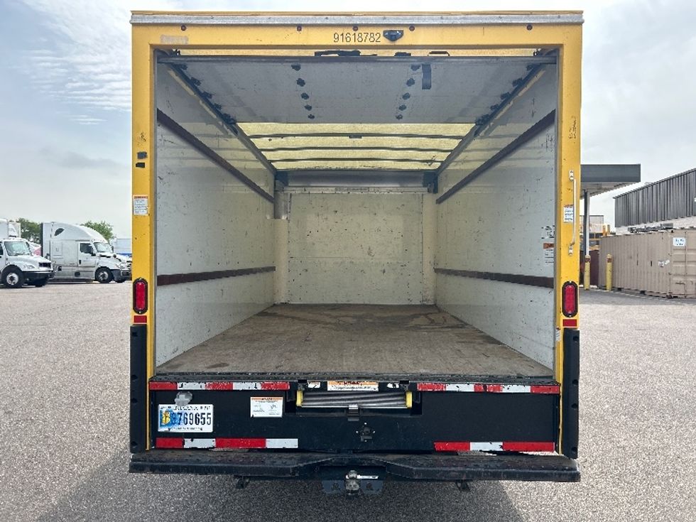 Light Duty Box Truck-Light and Medium Duty Trucks-GMC-2021-Savana G33903-Brooklyn Park-MN-77,759\n\t\tmiles-$ 28,000 - Image 8