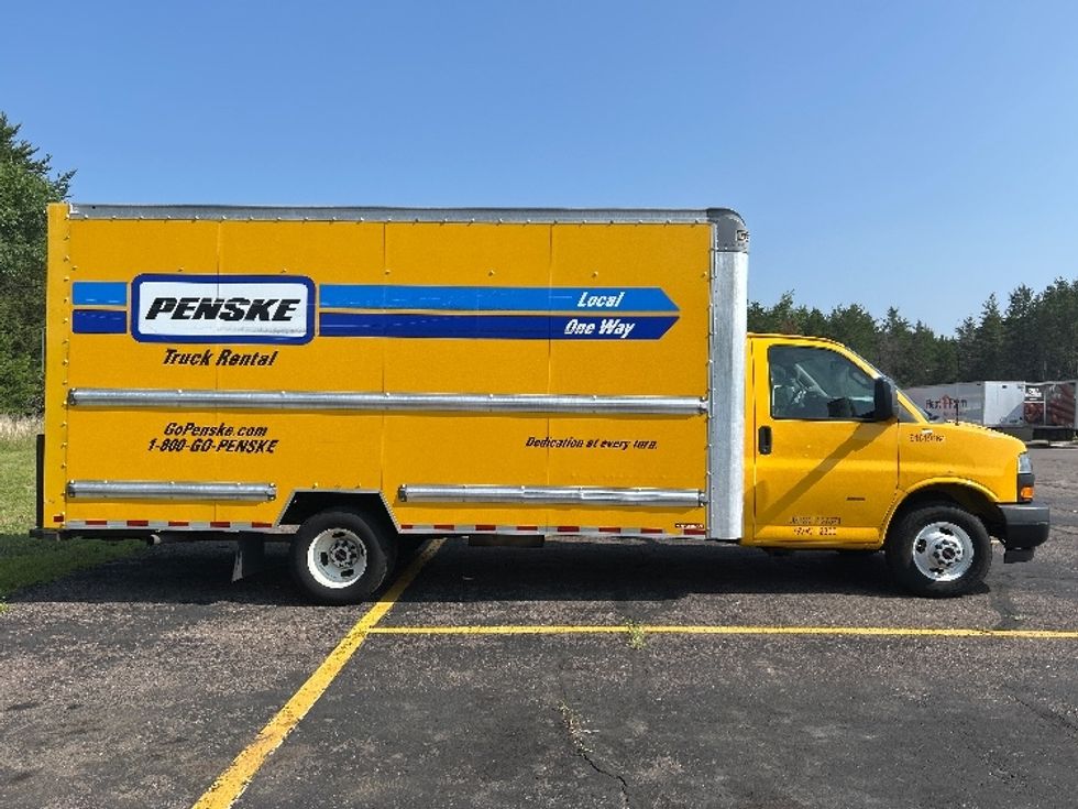Light Duty Box Truck-Light and Medium Duty Trucks-GMC-2021-Savana G33903-Brooklyn Park-MN-79,320\n\t\tmiles-$ 27,750 - Image 16