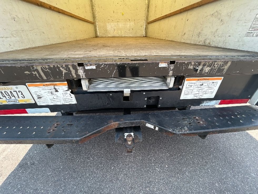 Light Duty Box Truck-Light and Medium Duty Trucks-GMC-2021-Savana G33903-Brooklyn Park-MN-80,616\n\t\tmiles-$ 32,250 - Image 10