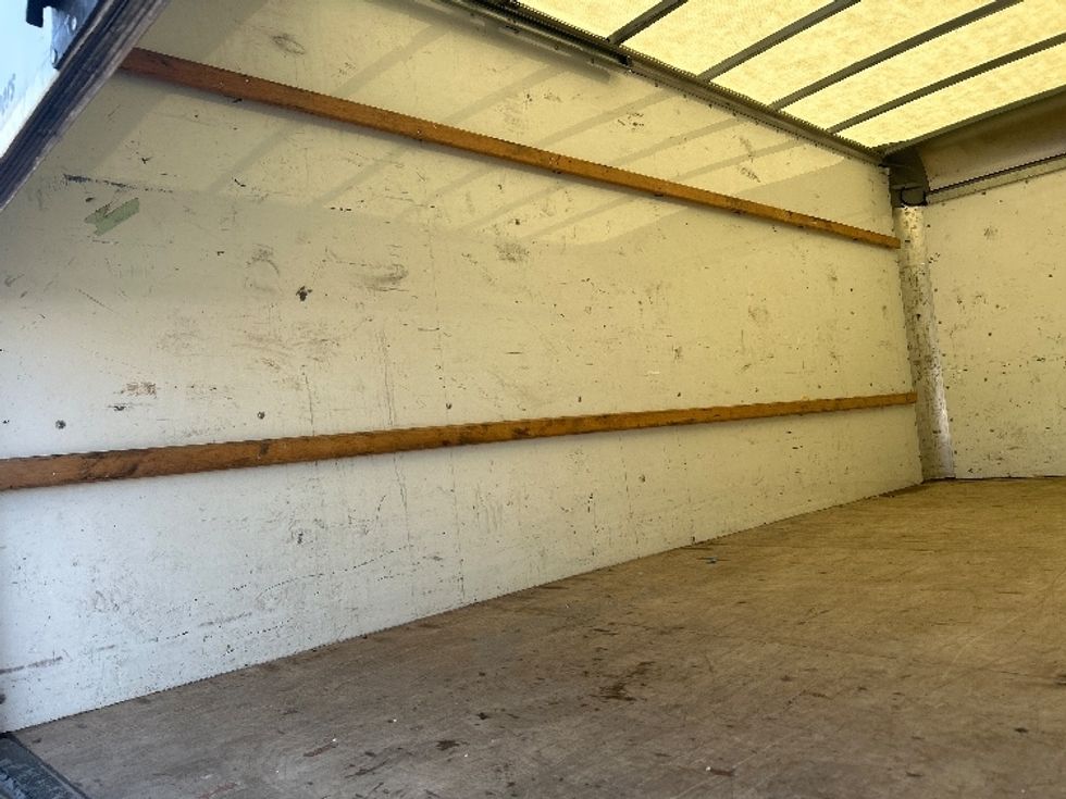 Light Duty Box Truck-Light and Medium Duty Trucks-GMC-2021-Savana G33903-Brooklyn Park-MN-80,616\n\t\tmiles-$ 32,250 - Image 11