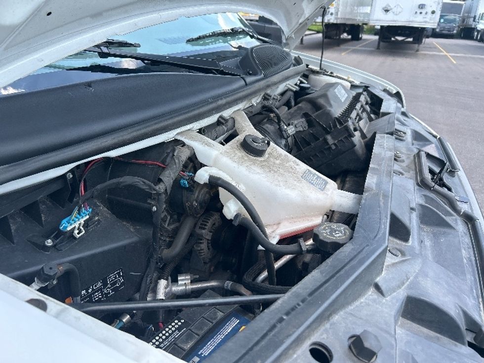 Light Duty Box Truck-Light and Medium Duty Trucks-GMC-2021-Savana G33903-Brooklyn Park-MN-80,616\n\t\tmiles-$ 32,250 - Image 23