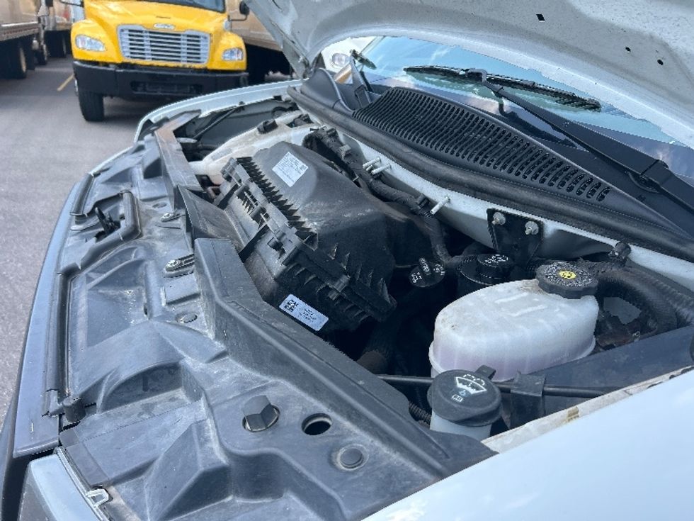 Light Duty Box Truck-Light and Medium Duty Trucks-GMC-2021-Savana G33903-Brooklyn Park-MN-80,616\n\t\tmiles-$ 32,250 - Image 24