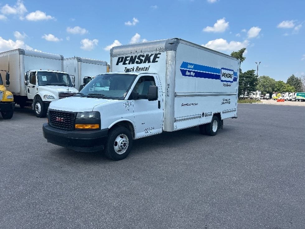 Light Duty Box Truck-Light and Medium Duty Trucks-GMC-2021-Savana G33903-Brooklyn Park-MN-80,616\n\t\tmiles-$ 32,250 - Image 3