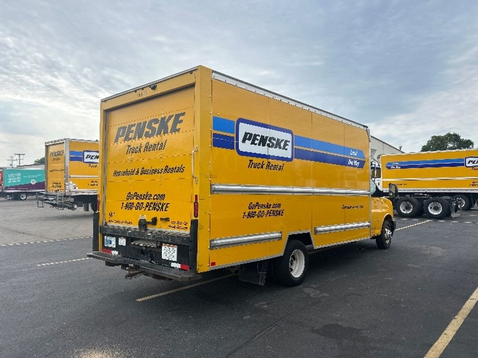 Light Duty Box Truck-Light and Medium Duty Trucks-GMC-2021-Savana G33903-Brooklyn Park-MN-96,167\n\t\tmiles-$ 26,750 - Image 13