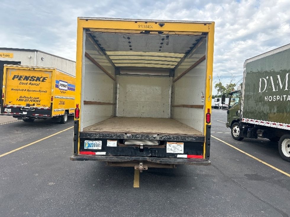 Light Duty Box Truck-Light and Medium Duty Trucks-GMC-2021-Savana G33903-Brooklyn Park-MN-96,167\n\t\tmiles-$ 26,750 - Image 8