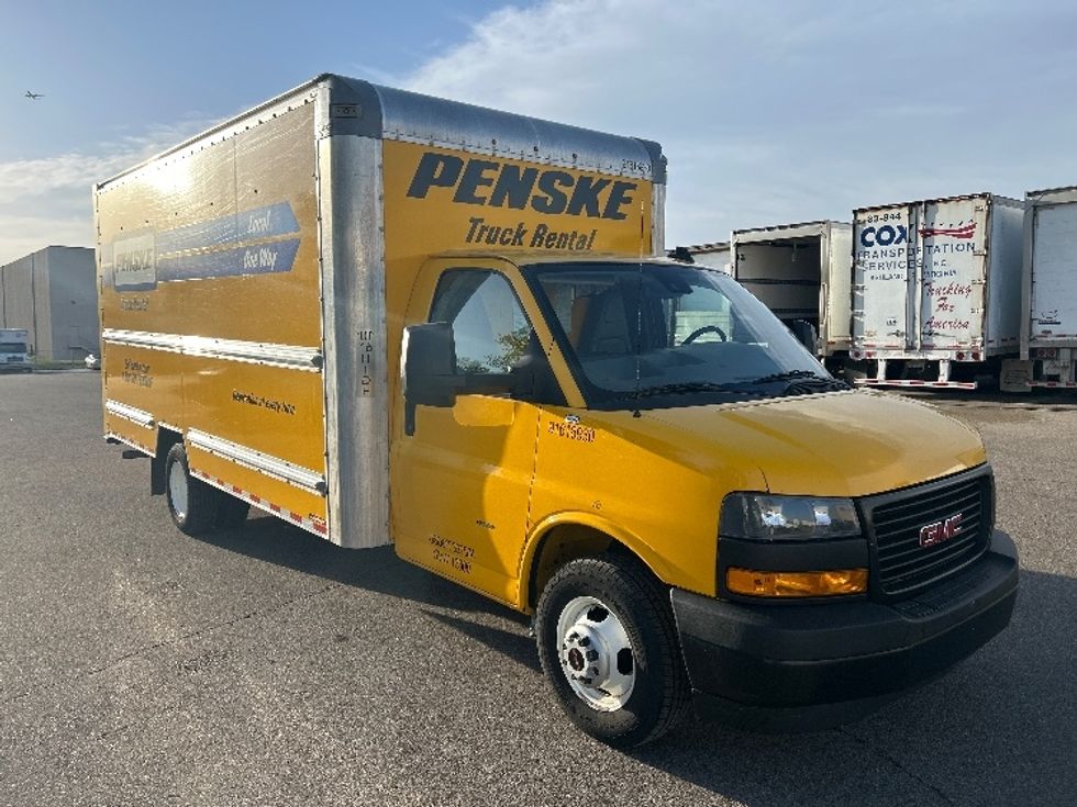 Light Duty Box Truck-Light and Medium Duty Trucks-GMC-2021-Savana G33903-Brooklyn Park-MN-99,698\n\t\tmiles-$ 25,000 - Image 1