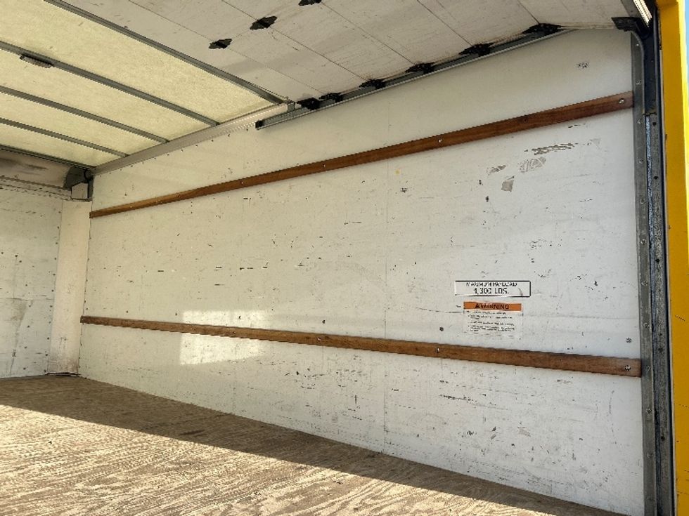 Light Duty Box Truck-Light and Medium Duty Trucks-GMC-2021-Savana G33903-Brooklyn Park-MN-99,698\n\t\tmiles-$ 25,000 - Image 12