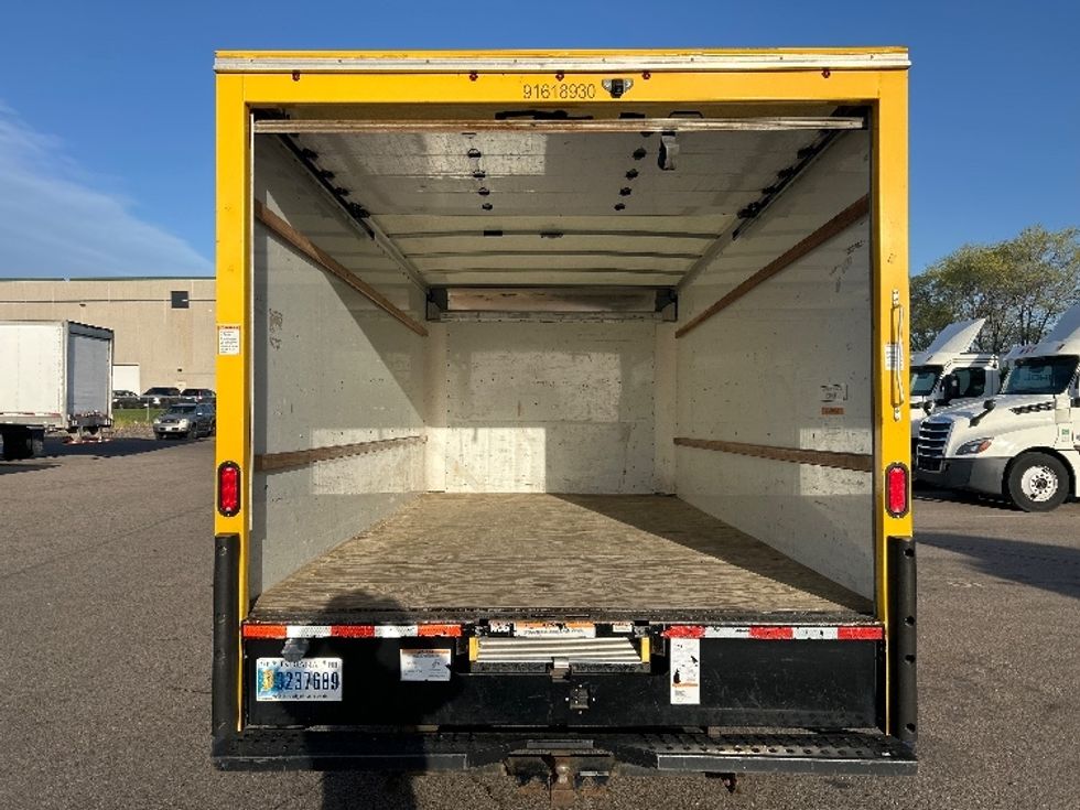 Light Duty Box Truck-Light and Medium Duty Trucks-GMC-2021-Savana G33903-Brooklyn Park-MN-99,698\n\t\tmiles-$ 25,000 - Image 8