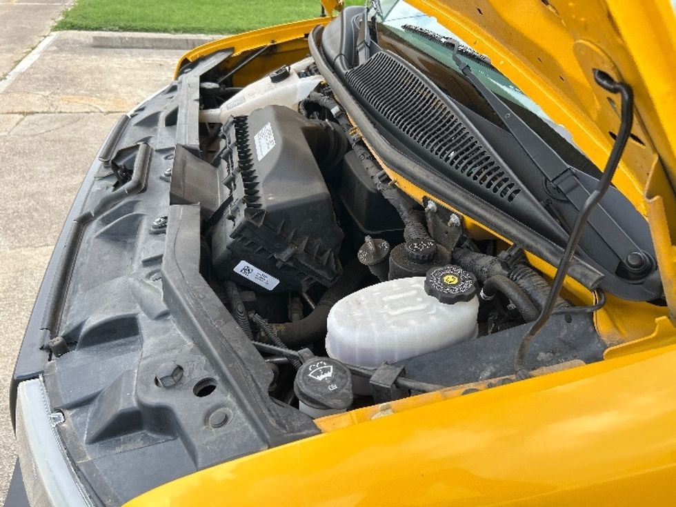 Light Duty Box Truck-Light and Medium Duty Trucks-GMC-2021-Savana G33903-Bryan-TX-74,711\n\t\tmiles-$ 27,750 - Image 24