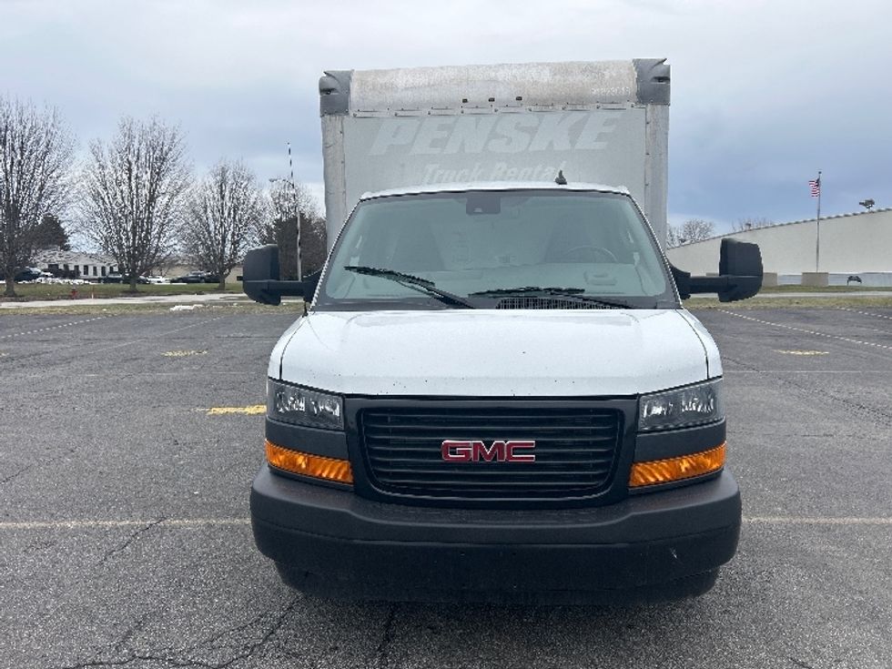 Light Duty Box Truck-Light and Medium Duty Trucks-GMC-2021-Savana G33903-Buffalo-NY-104,681\n\t\tmiles-$ 25,750 - Image 2