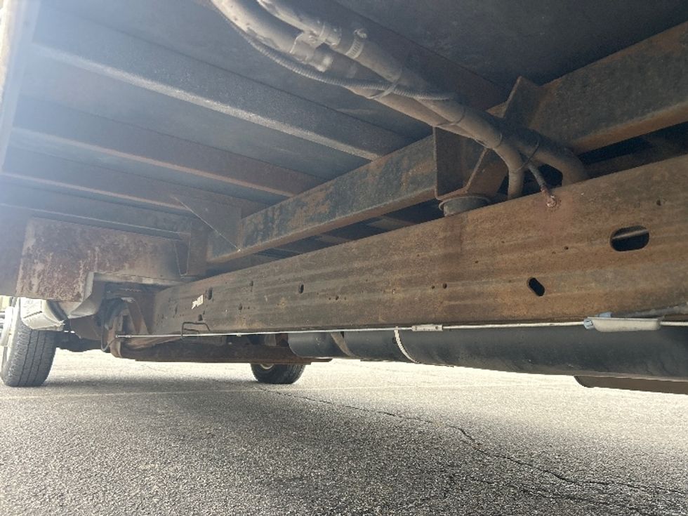 Light Duty Box Truck-Light and Medium Duty Trucks-GMC-2021-Savana G33903-Buffalo-NY-104,681\n\t\tmiles-$ 25,750 - Image 5