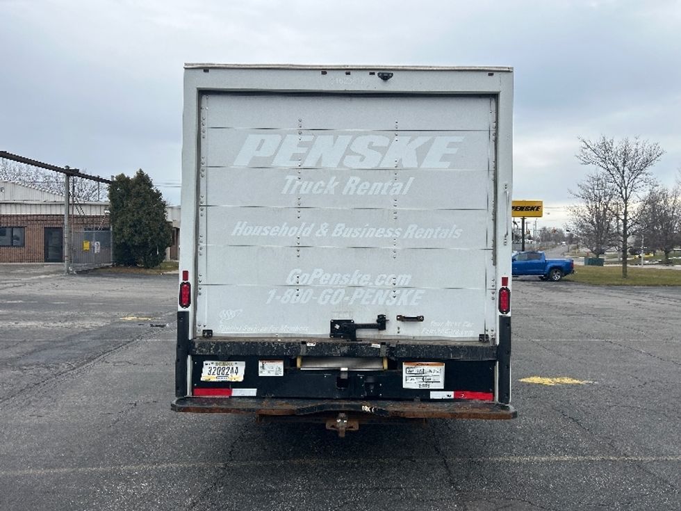 Light Duty Box Truck-Light and Medium Duty Trucks-GMC-2021-Savana G33903-Buffalo-NY-104,681\n\t\tmiles-$ 25,750 - Image 7