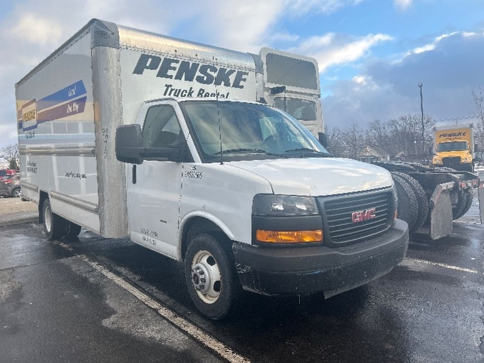 Light Duty Box Truck-Light and Medium Duty Trucks-GMC-2021-Savana G33903-Buffalo-NY-85,275\n\t\tmiles-$ 29,250 - Image 1